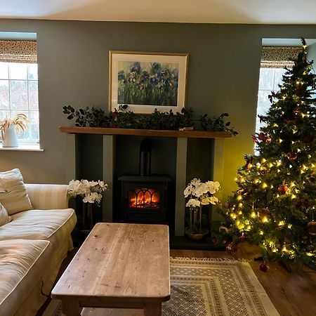 Quaint Self Contained Cottage Near Edinburgh. Loanhead Exterior photo